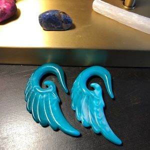 Double Zero Acrylic Winged Earrings